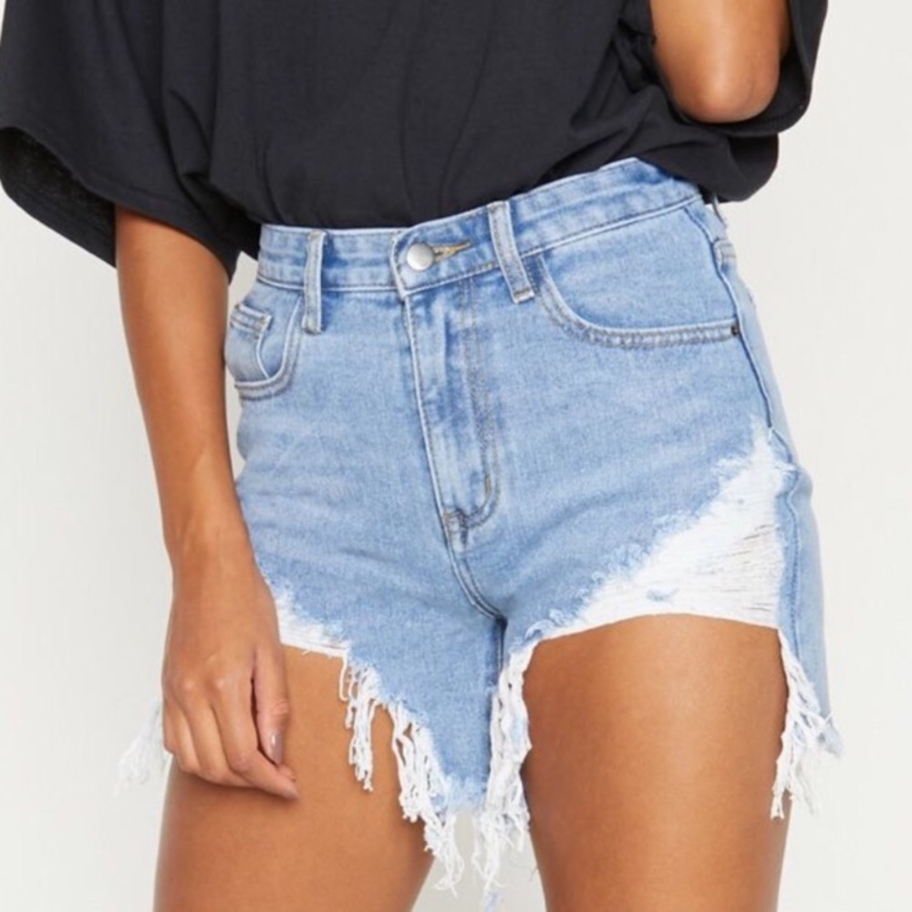 PRETTY LITTLE THING Distressed Cutoff Denim Shorts